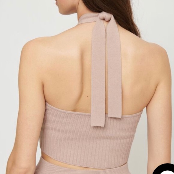 Keyhole- Front Knit Halter Top - Picture 2 of 5